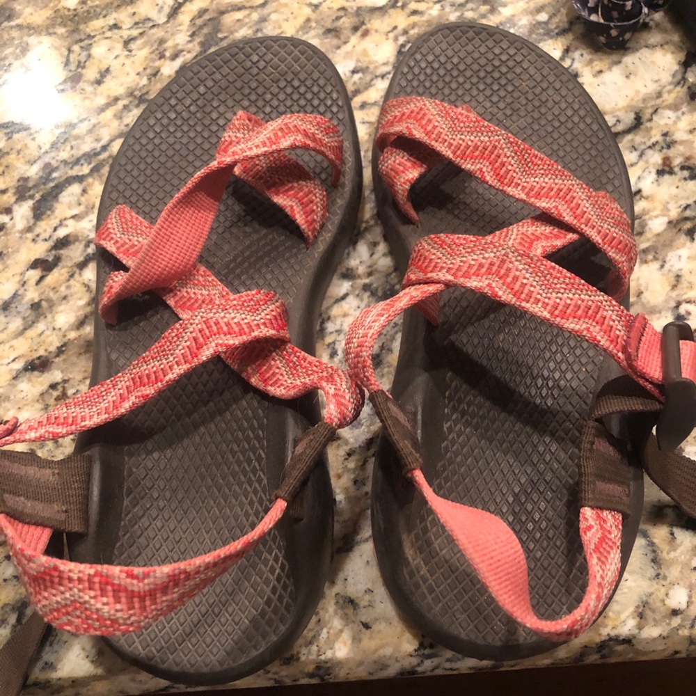 Women’s size 7 Chacos
